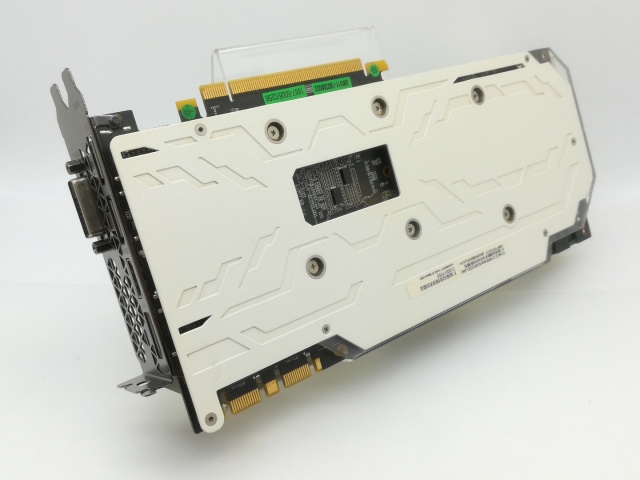 (動作確認済)玄人志向 GALAKURO GTX1080 8GB/WHITE Amazon | 玄人志向 ビデオカード 新シリーズGALAKURO Whiteモデル