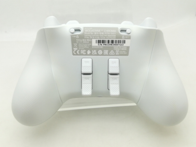 【中古】Razer Wolverine V2 Chroma (RZ06-04010200-R3M1) ホワイト【大須】保証期間１週間_1