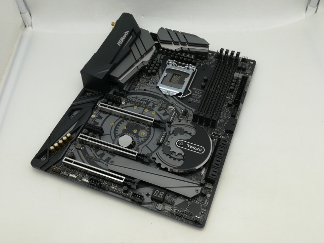 【中古】ASRock Z390 Taichi Z390/LGA1151/11ac+BT4.2/ATX【大須】保証期間１週間