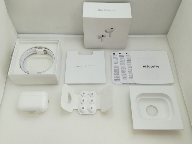 【中古】Apple AirPods Pro 第2世代（2023/USB-C） MTJV3J/A【大須アメ横】保証期間１ヶ月