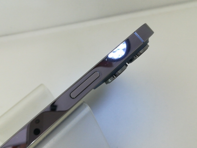 【中古】Apple 国内版 【SIMフリー】 iPhone 14 Pro Max 256GB ディープパープル MQ9E3J/A【大須】保証期間１ヶ月【ランクB】_4