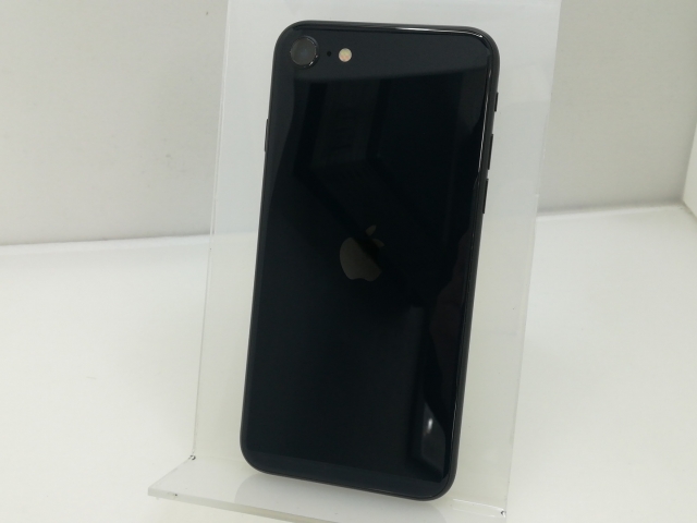 iPhone SE (第3世代) ミッドナイト 64 GB docomo 価格.com - Apple