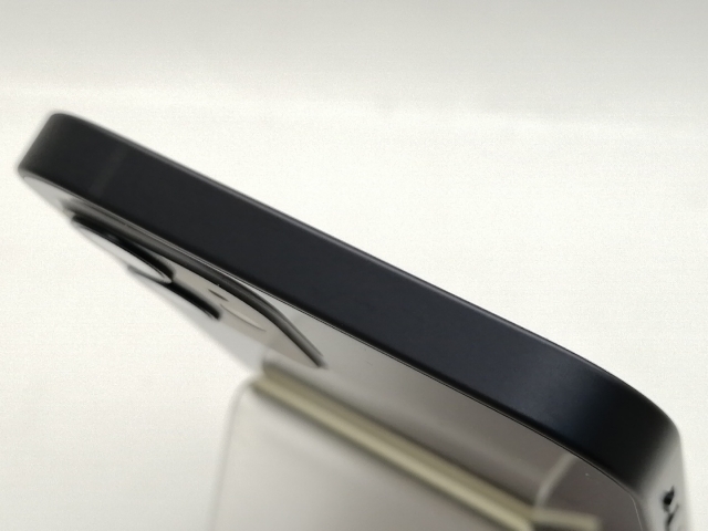 【中古】Apple SoftBank 【SIMロック解除済み】 iPhone 12 64GB ブラック MGHN3J/A【大須2】保証期間１ヶ月【ランクC】