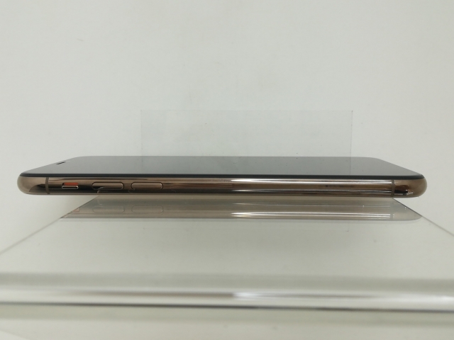 【中古】Apple 国内版 【SIMフリー】 iPhone XS 64GB ゴールド MTAY2J/A【京都】保証期間１ヶ月【ランクB】_5