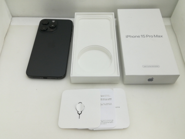 【中古】Apple 国内版 【SIMフリー】 iPhone 15 Pro Max 256GB ブラックチタニウム MU6P3J/A【大須】保証期間１ヶ月【ランクA】