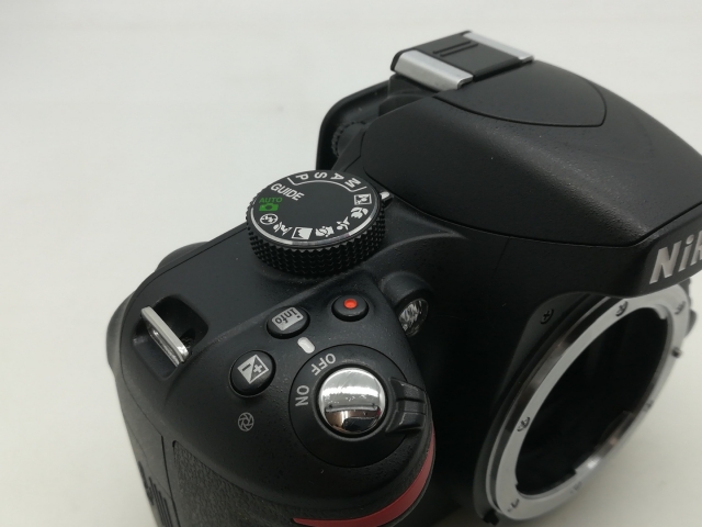 【中古】Nikon D3200 ボディ ブラック【大須】保証期間１ヶ月【ランクB】_3