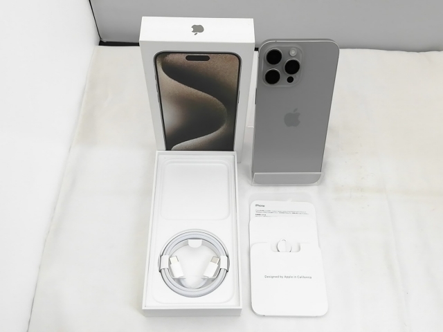 【中古】Apple 国内版 【SIMフリー】 iPhone 15 Pro Max 256GB ナチュラルチタニウム MU6R3J/A【神保町】保証期間１ヶ月【ランクA】