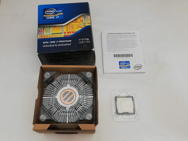 中古 INTEL CORE i7-3770K 3.50GHZ 動作未確認 ジャンク 中古Intel CPU Core i7-3770K 3.50GHz 箱説あり