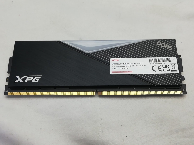 【中古】DDR5 32GB DDR5-6000(PC5-48000)【デスクトップPC用】【秋葉3号】保証期間１週間