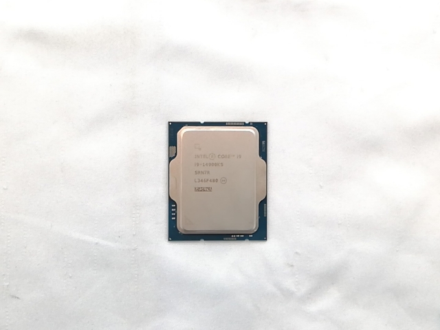 【中古】Intel Core i9-14900KS(3.2GHz) Box LGA1700/24C(P:8C/E:16C)/32T/L3 36M/UHD770/PBP150W【秋葉3号】保証期間１週間