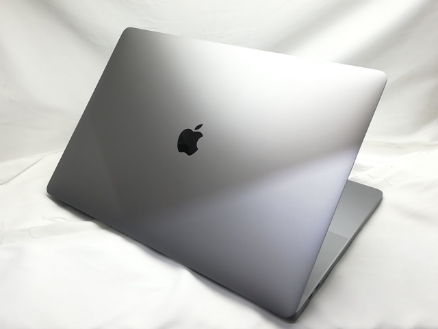 中古】Apple MacBook Pro 16インチ CTO (Late 2019) スペース