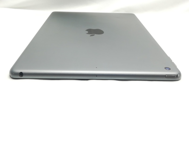 【中古】Apple 【Wi-Fi】 iPad（第8世代/2020） 128GB スペースグレイ MYLD2J/A【秋葉3号】保証期間１ヶ月【ランクC】_2