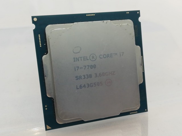 【中古】Intel Core i7-7700 (3.6GHz/TB:4.2GHz) bulk LGA1151/4C/8T/L3 8M/HD630/TDP65W【秋葉3号】保証期間１週間
