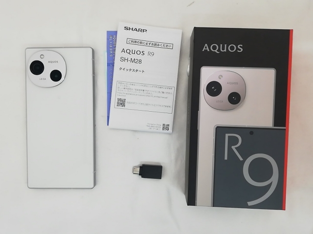 SHARP AQUOS R9 SH-M28 SIMフリー ケース3種類付き SHARP AQUOS R9 SH-M28