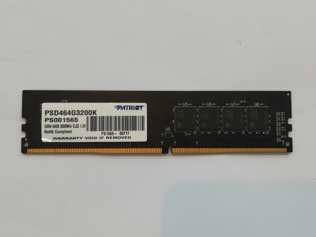 【中古】DDR4 32GB PC4-25600(DDR4-3200)【デスクトップPC用】 【秋葉3号】保証期間１週間