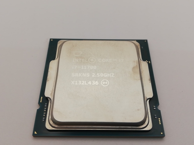 中古】Intel Core i7-11700 (2.5GHz/TB:4.8GHz) Bulk LGA1200/8C/16T 