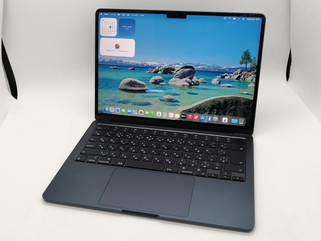 【中古】Apple MacBook Air 13インチ M2(CPU:8C/GPU:8C) 8GB/256GB ミッドナイト MLY33J/A (M2,2022)【秋葉2号】保証期間１ヶ月【ランクB】