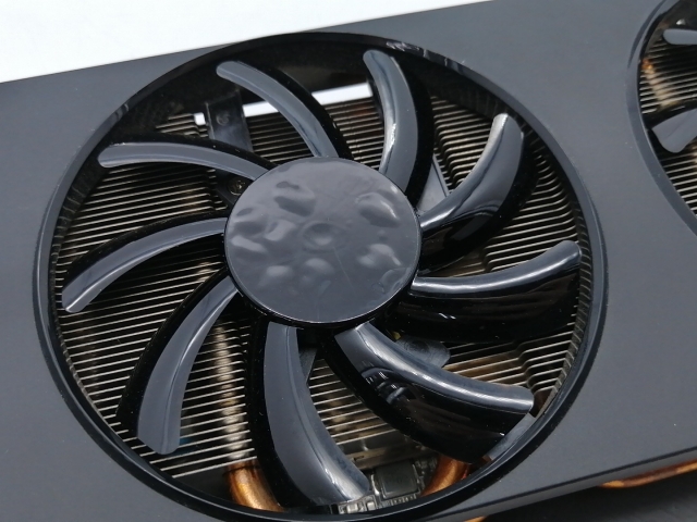 【中古】POWERCOLOR AXRX 5700XT 8GBD6-3DHR/OC RX5700XT/8GB(GDDR6)/PCI-E【秋葉2号】保証期間１週間