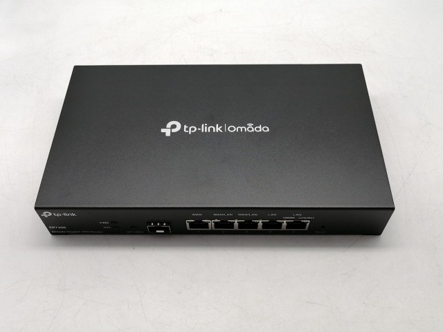 【中古】TP-LINK TL-ER7206 Gigabit VPN Router【秋葉2号】保証期間１週間の通販は 5,000円