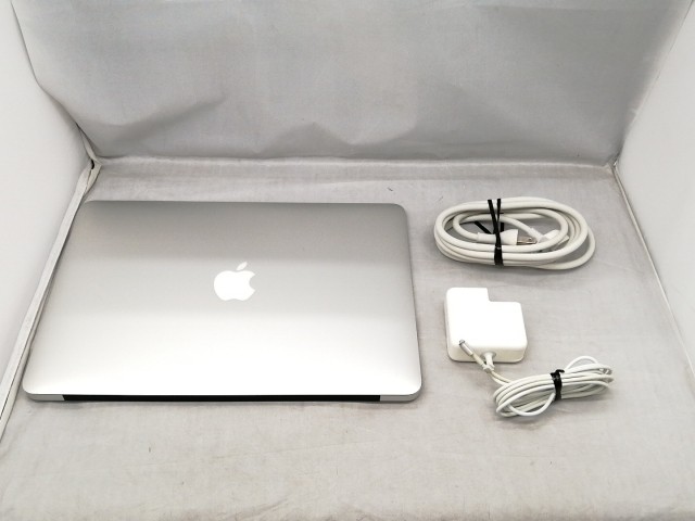 【中古】Apple MacBook Air 13インチ CTO (Mid 2017) Core i5(1.8G)/8G/128G(SSD)【秋葉2号】保証期間１ヶ月【ランクC】