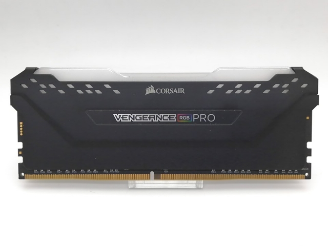 【中古】DDR4 16GB PC4-25600(DDR4-3200)【デスクトップPC用】【秋葉2号】保証期間１週間