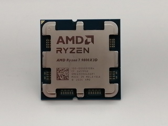 【中古】AMD Ryzen 7 9800X3D (4.7GHz/TC:5.2GHz) bulk AM5/8C/16T/L3 96MB/Radeon Graphics/TDP 120W【秋葉2号】保証期間１週間