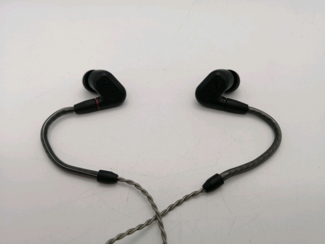 【中古】SENNHEISER IE 200【秋葉2号】保証期間１ヶ月【ランクA】 9,995円