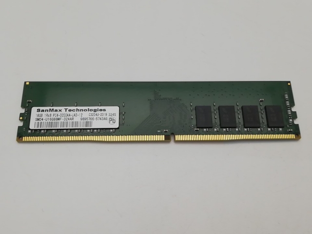 【中古】DDR4 16GB PC4-25600(DDR4-3200)【デスクトップPC用】【秋葉2号】保証期間１週間