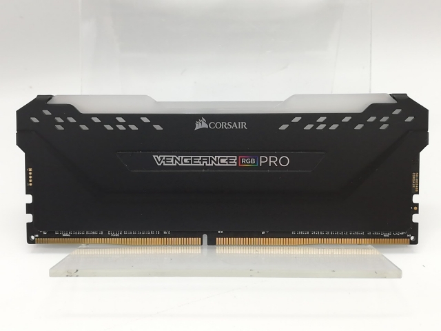 【中古】DDR4 16GB PC4-25600(DDR4-3200)【デスクトップPC用】【秋葉2号】保証期間１週間