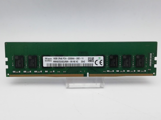 【中古】DDR4 16GB PC4-25600(DDR4-3200)【デスクトップPC用】【秋葉2号】保証期間１週間