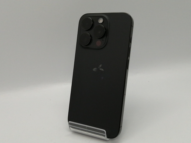 【中古】Apple docomo 【SIMフリー】 iPhone 15 Pro 128GB ブラックチタニウム MTU73J/A【大須アメ横】保証期間１ヶ月【ランクB】 58,839円