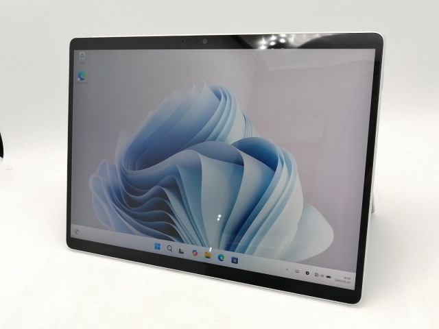 【中古】Microsoft Surface Pro8 (i5 16G 256G)【秋葉2号】保証期間１ヶ月【ランクC】 85,980円