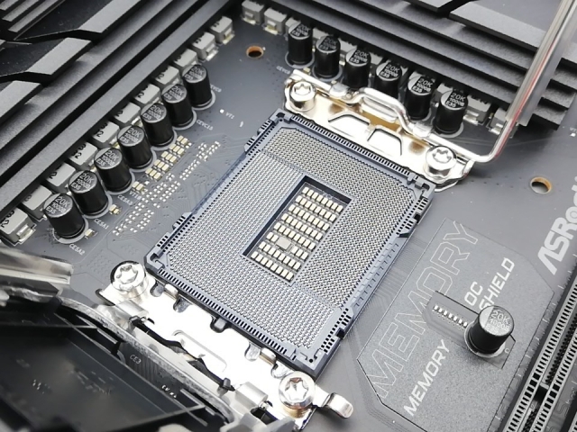 【中古】ASRock Z890 Nova WiFi Z890/LGA1851/5GbitLAN/Wi-Fi7(be)+BT5.4/ATX【秋葉2号】保証期間１週間_2