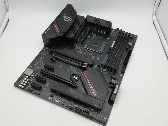 【中古】ASUS ROG STRIX B550-F GAMING B550/AM4/2.5GbitLAN/ATX【秋葉2号】保証期間１週間