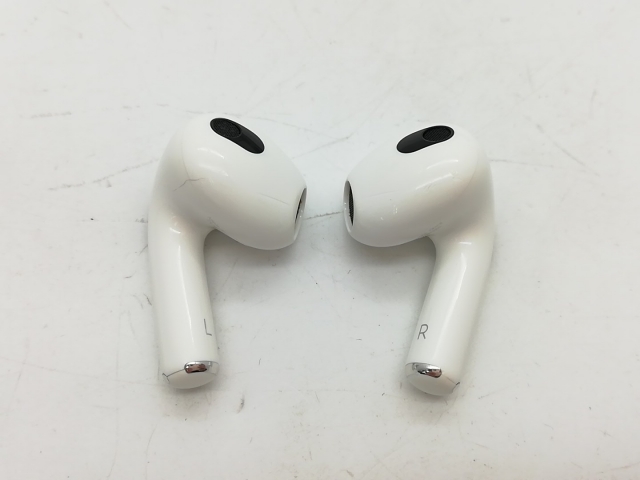 【中古】Apple AirPods（第3世代） MagSafe充電ケース MME73J/A【秋葉2号】保証期間１ヶ月