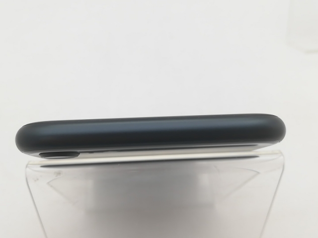 【中古】Apple ymobile 【SIMフリー】 iPhone SE（第3世代） 64GB ミッドナイト MMYC3J/A【横浜】保証期間１ヶ月【ランクB】_2