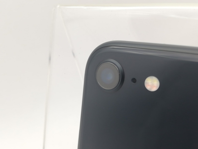 【中古】Apple ymobile 【SIMフリー】 iPhone SE（第3世代） 64GB ミッドナイト MMYC3J/A【横浜】保証期間１ヶ月【ランクB】_6
