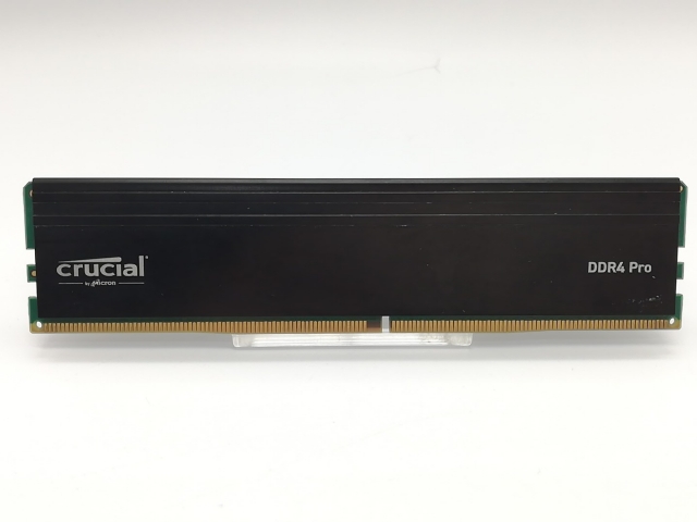 【中古】DDR4 16GB PC4-25600(DDR4-3200)【デスクトップPC用】【秋葉2号】保証期間１週間