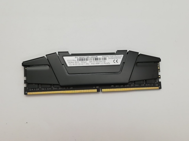 【中古】DDR4 16GB PC4-28800(DDR4-3600)【デスクトップPC用】【秋葉2号】保証期間１週間_1