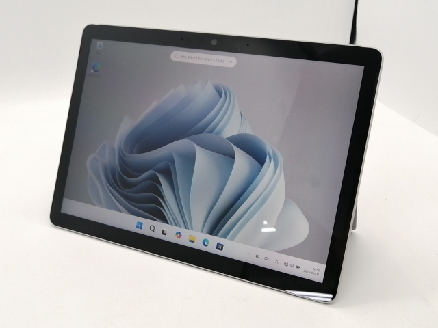 【中古】Microsoft Surface Go3 (PentiumGold 8G 128G)【秋葉2号】保証期間１ヶ月【ランクB】