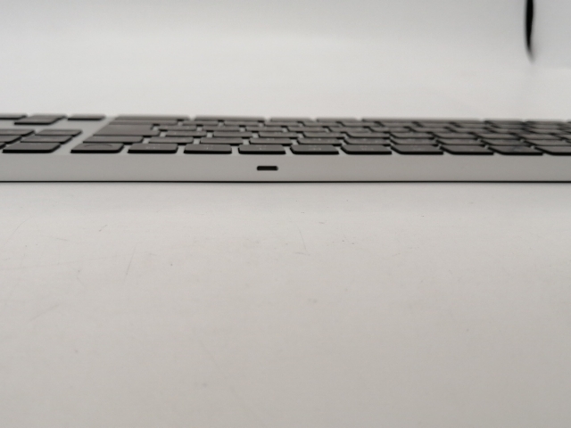 【中古】Apple Magic Keyboard（テンキー付き/ブラックキー/Appleシリコン搭載Mac用Touch ID） -  日本語（JIS）【DS秋葉】保証期間１週間_2