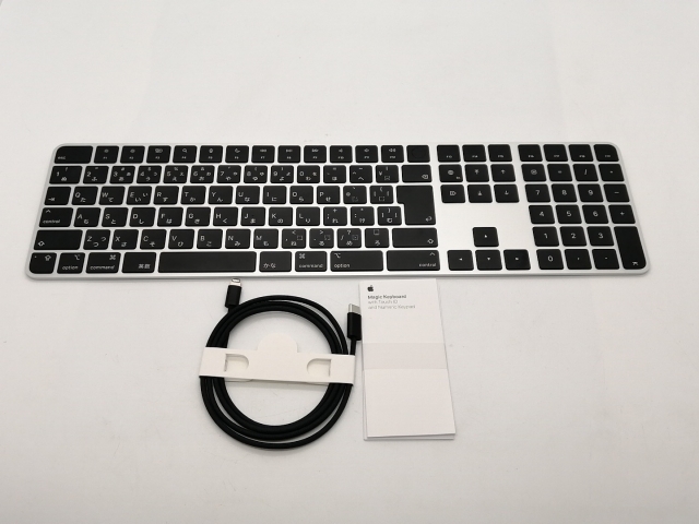 【中古】Apple Magic Keyboard（テンキー付き/ブラックキー/Appleシリコン搭載Mac用Touch ID） -  日本語（JIS）【DS秋葉】保証期間１週間_3