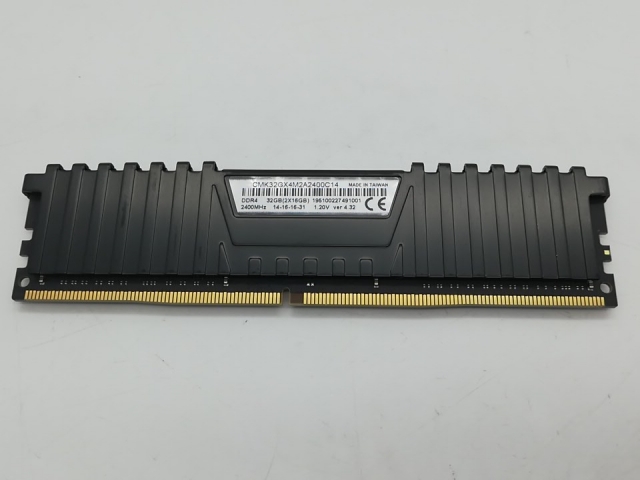 中古】DDR4 16GB PC4-19200(DDR4-2400)【デスクトップPC用】【秋葉2号