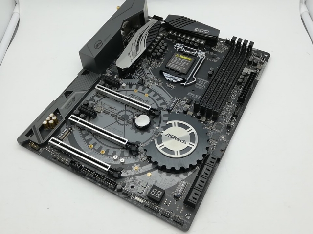 【中古】ASRock Z370 Taichi Z370/LGA1151/ATX【秋葉2号】保証期間１週間