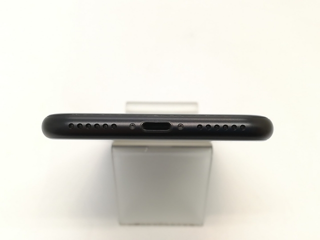 中古】Apple 国内版 【SIMフリー】 iPhone SE（第2世代） 64GB