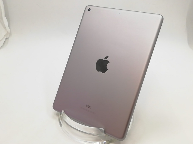 iPad Wi-Fi 32GB 第5世代 スペースグレイ Apple - iPad 第5世代