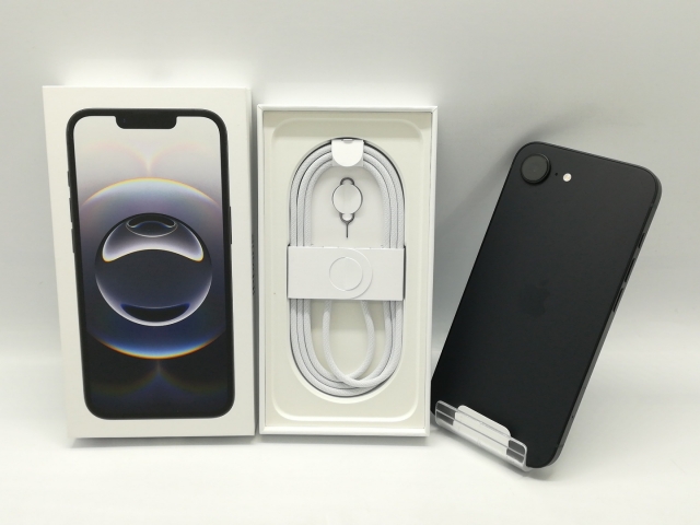 【未使用】Apple au 【SIMフリー】 iPhone 16e 128GB ブラック MD1Q4J/A【津田沼】保証期間３ヶ月_3