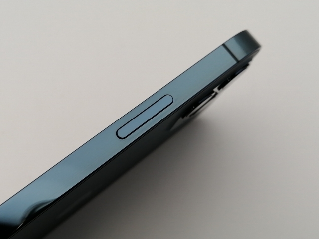 中古】Apple au 【SIMロック解除済み】 iPhone 12 Pro 256GB 中古】Apple au 【SIMロック解除済み】 iPhone 12 Pro 256GB