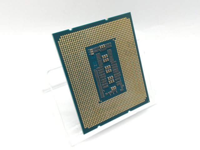 【中古】Intel Core i7-14700K(3.4GHz) Box LGA1700/20C(P:8C/E:12C)/28T/L3 33M/UHD 770/PBP125W【秋葉4号】保証期間１週間_1