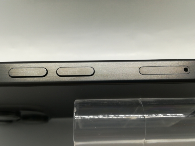 【中古】Apple 国内版 【SIMフリー】 iPhone 15 Pro 128GB ブラックチタニウム MTU73J/A【秋葉4号】保証期間１ヶ月【ランクB】_8